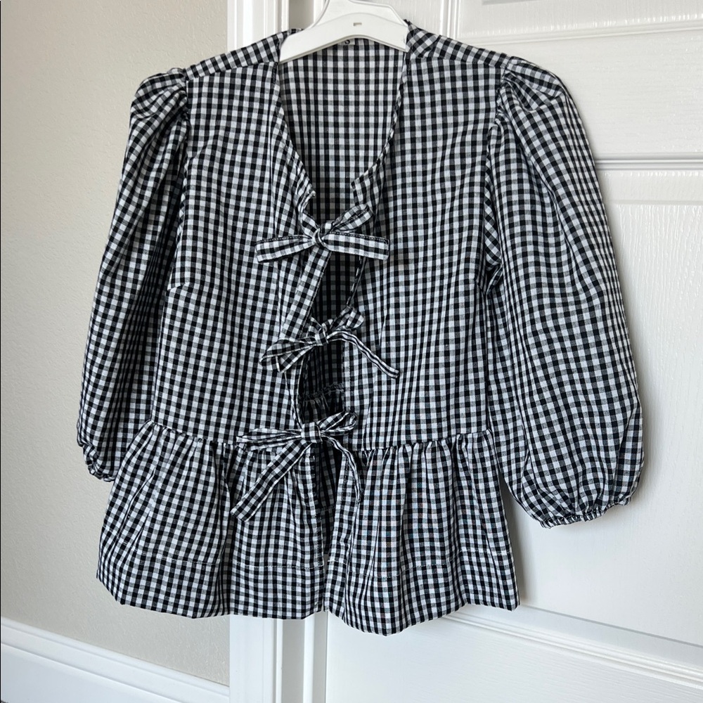 Amazon Black and White Checkered Women's Top